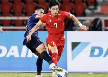 Theo HLV U23 Jordan, Đình Bắc cùng Phi Hoàng, Văn Khang là những mục tiêu cần phong tỏa. Ảnh: Anh Khoa.