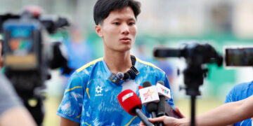 Tiền đạo Quốc Cường tự tin cùng U22 Việt Nam đánh bại U22 Malaysia. Ảnh: Anh Khoa.