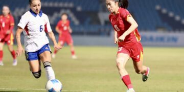 Đội tuyển nữ Việt Nam gục ngã ở những phút bù giờ trước Philippines.