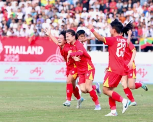 Đội tuyển nữ Việt Nam giành quyền vào bán kết SEA Games 33 với vị trí nhất bảng B - Ảnh: Gia Hân.