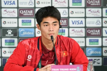 Thủ môn Trung Kiên: “Chúng tôi sẽ đá với hơn 100% khả năng để vào chung kết”. Ảnh: AFC