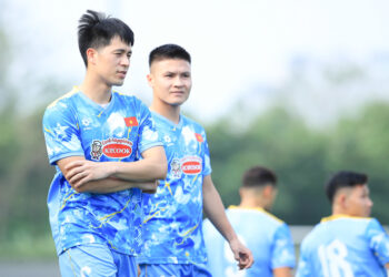 Khả năng đọc trận đấu và lối chơi đầu óc của Đình Trọng là "vũ khí" quan trọng khi đối đầu các đối thủ mạnh về thể lực như Malaysia. Ảnh: VFF