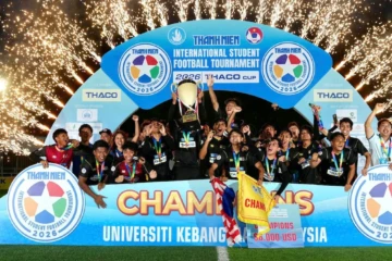 ĐH Quốc gia Malaysia đăng quang tại giải bóng đá TNSV Quốc tế lần 2 THACO Cup 2026. Ảnh: Minh Nguyệt.