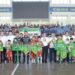 Các vị đại biểu tặng cờ, hoa lưu niệm cho 20 đội tham dự vòng loại U11 tại TP. Hải Phòng.