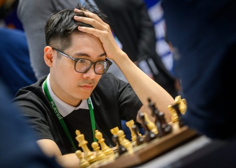Lê Tuấn Minh bất bại sau 13 ván đấu để lên ngôi vô địch. Ảnh: Chess.com