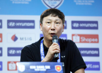HLV Kim Sang Sik hướng sự tập trung tới trận chung kết ASEAN Hyundai Cup 2026. Ảnh: VFF