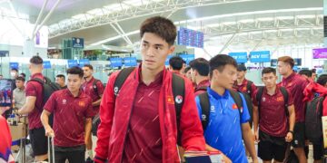 Đội tuyển Việt Nam có mặt tại sân bay sáng 1/8, chuẩn bị lên đường sang Indonesia tham dự ASEAN Championship 2026. Ảnh: VFF
