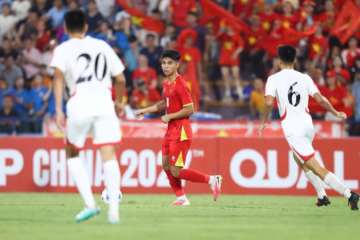 Tiền vệ Lê Phát sẽ không thể góp mặt trong hai trận đấu còn lại của U20 Việt Nam. Ảnh: VFF.